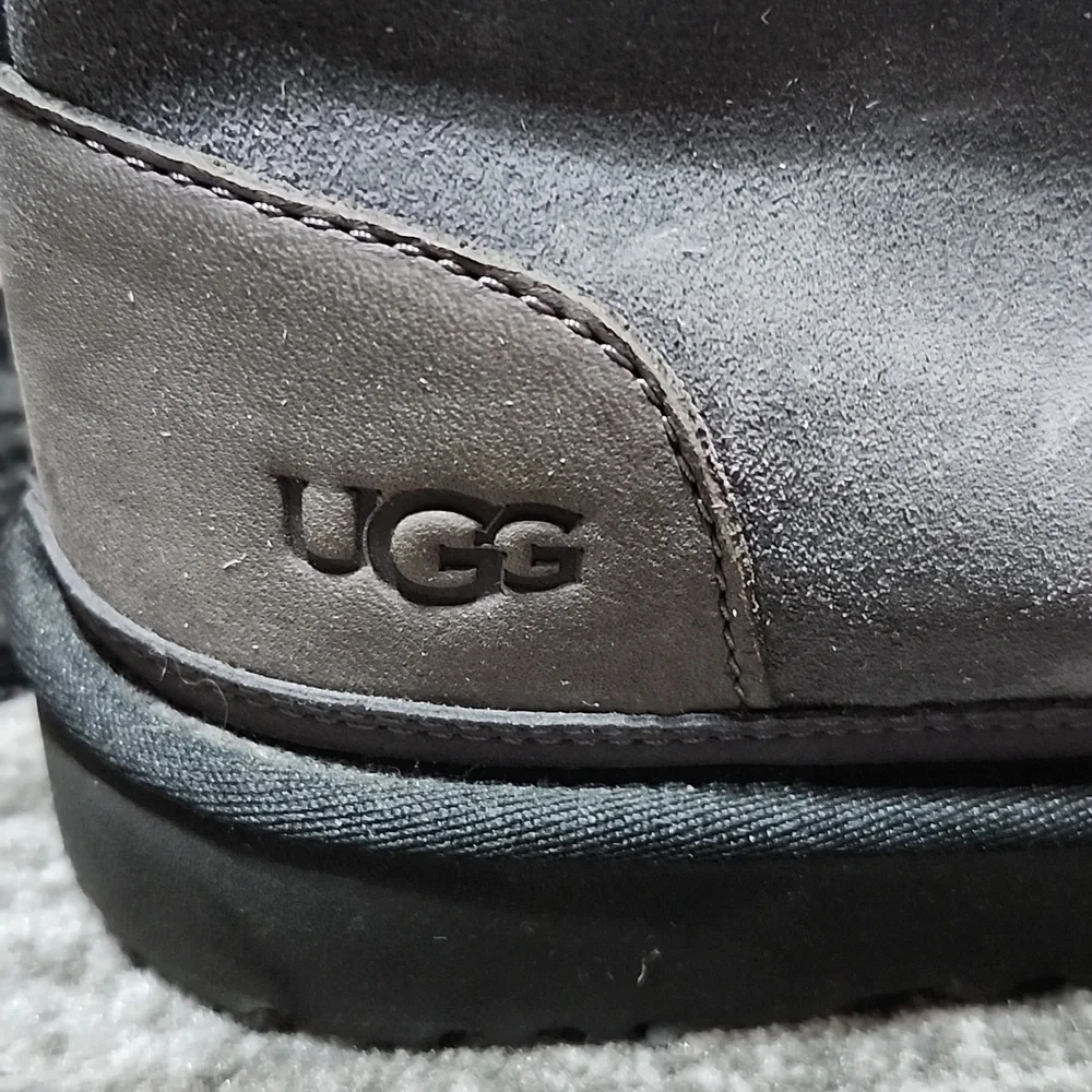 UGG NEUMEL GHILLIE GRAY SUEDE SHEEPSKIN ELASTIC LACES EMBOSSED LOGO SHOES